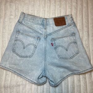 Levi Jean Shorts